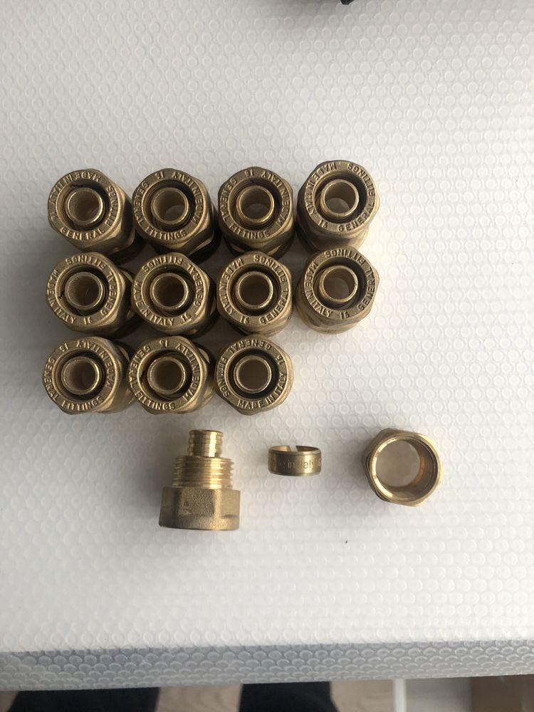 Муфта соединительная внутренняя General Fittings 1/2-16x2.0
