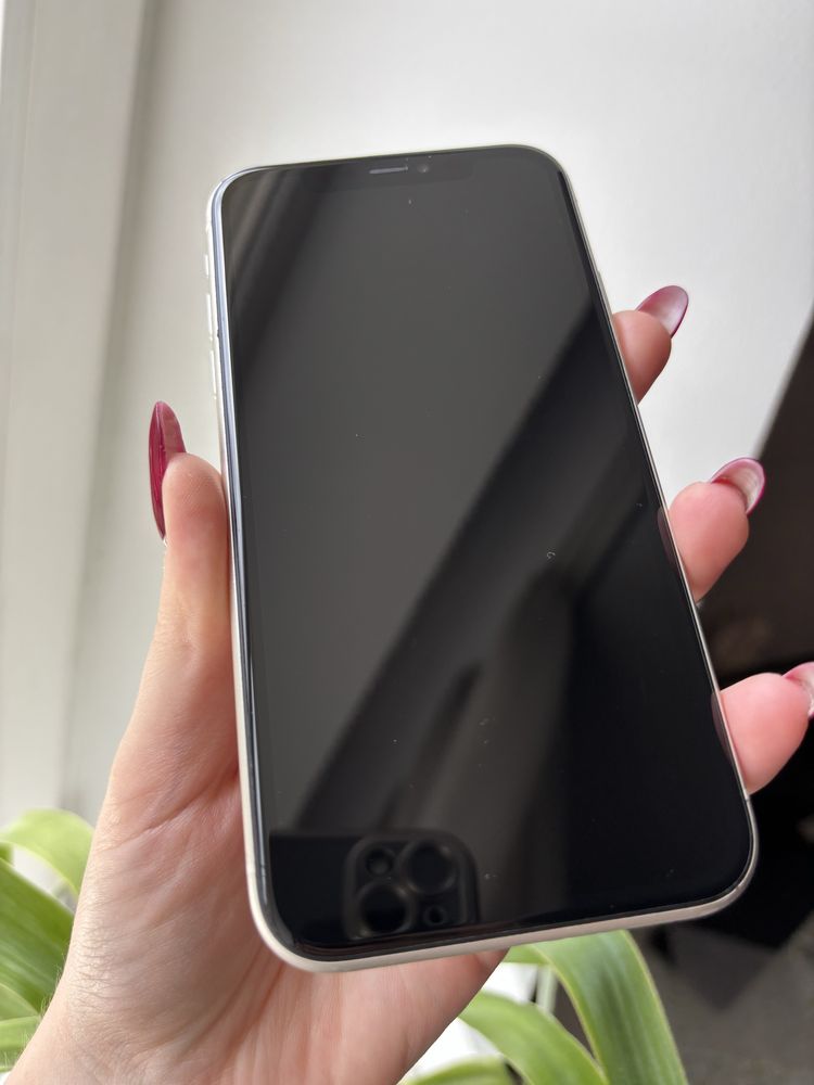 Apple Iphone 11, 11 pro,12 на запчастини Айклауд
