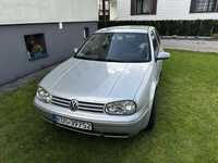 Volkswagen golf 1,6 2001r. Rezerwacja do 09.24r