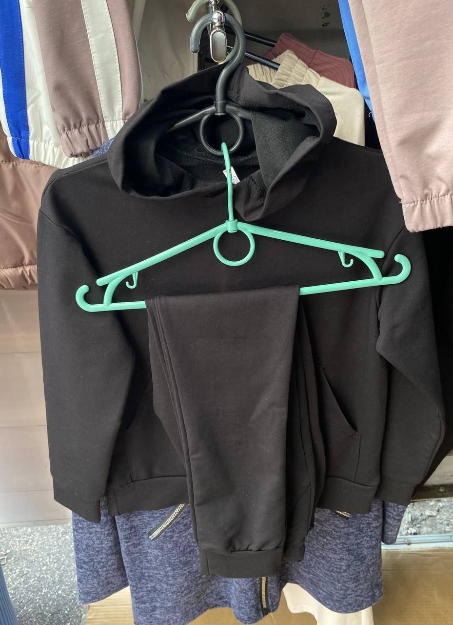 Детский спортивный костюм. 128см/ 134см30