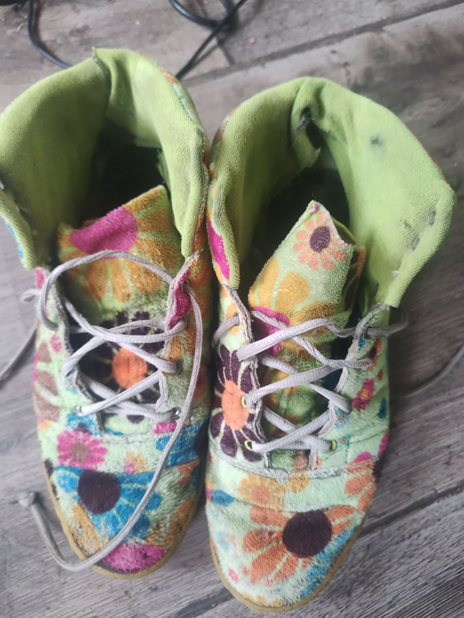 Adidas jeremy scott 43 размер. Медведи.