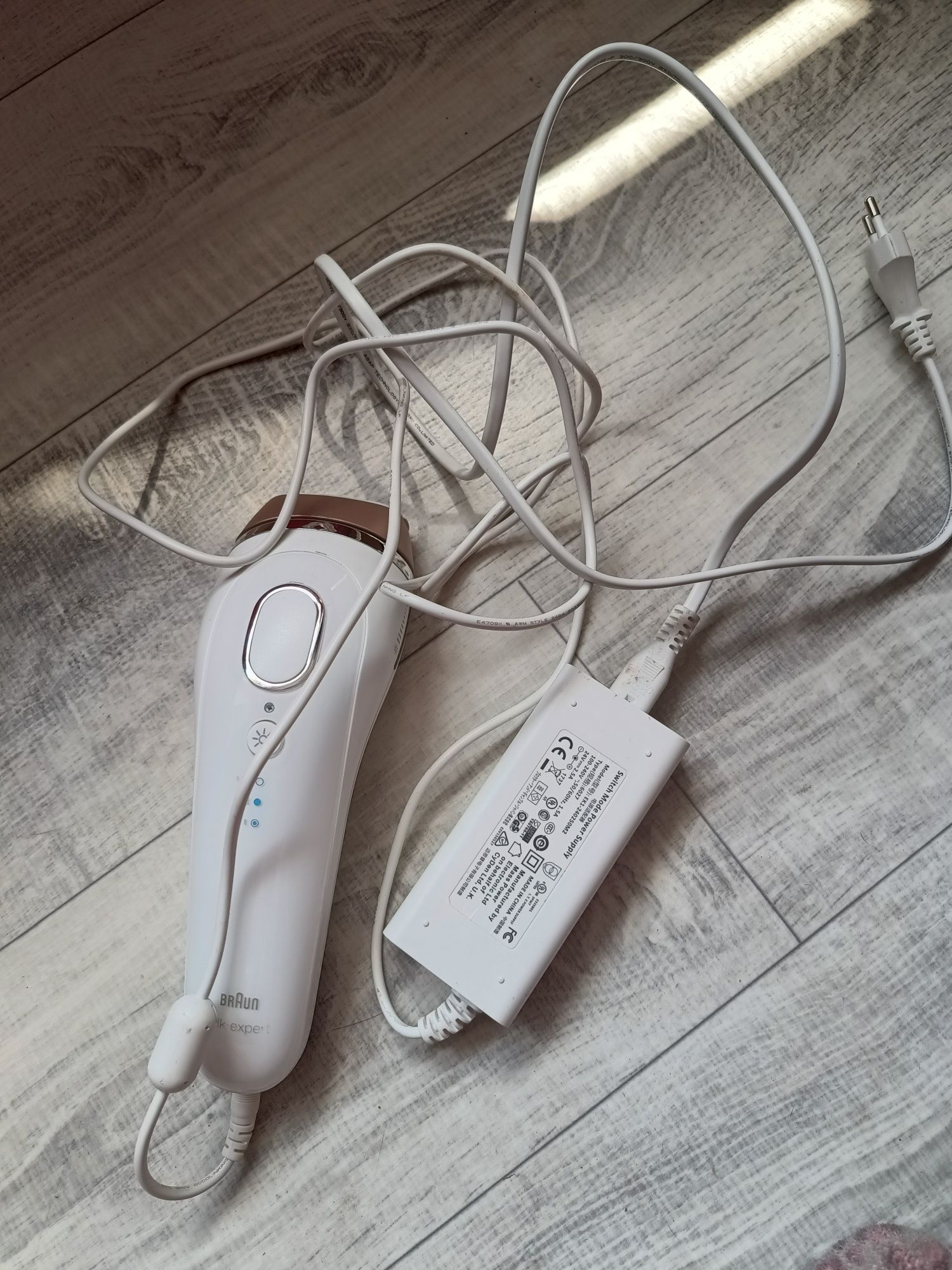 Depilator laserowy