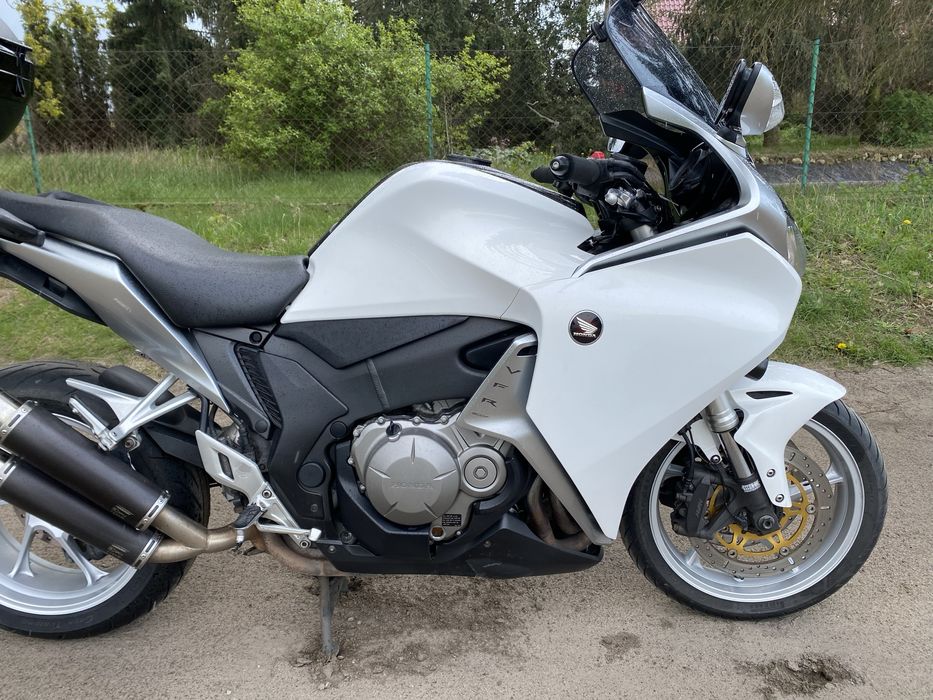 Honda VFR 1200 F 2010r