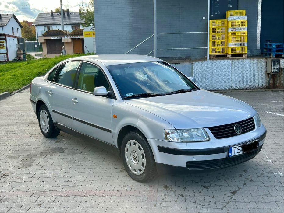 Vw Passat B5 1.9 tdi 110km zwykla pompa 1998r z hakiem