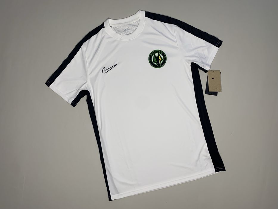 Футболки фк полісся