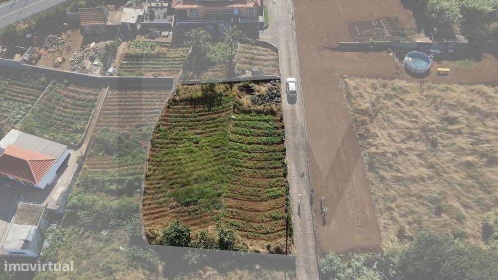terreno no centro da  ponta do pargo