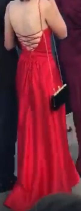 Плаття Вечірнє, раз одіте