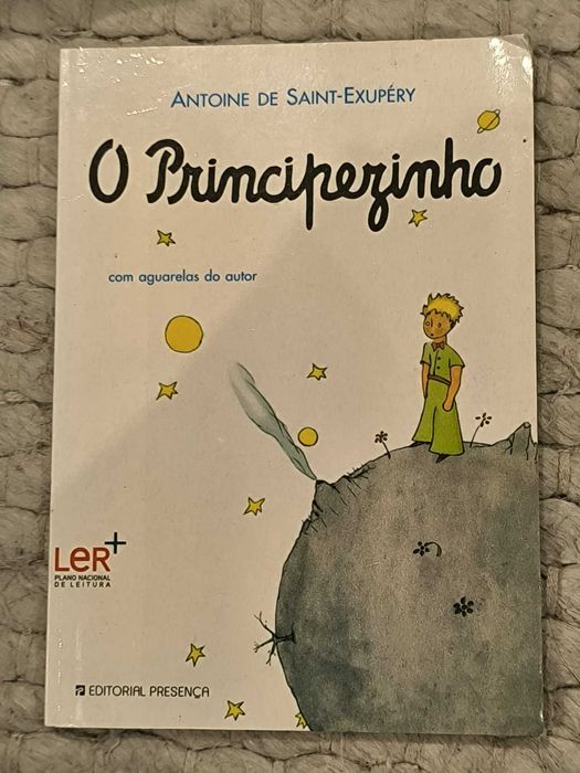 Livro "O Principezinho" de Antoine de Saint-Exupéry