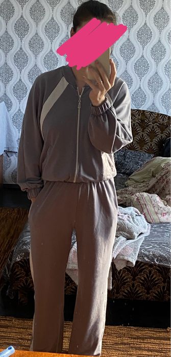 Спортивний костюм