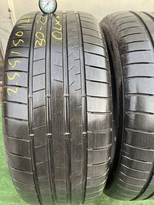 * Opony Bridgestone Alenza 255/50/20 para