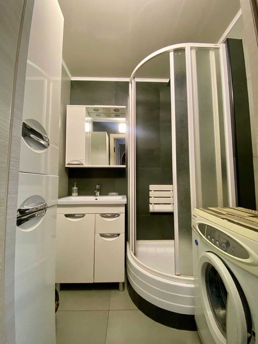 Здам 1-кімнатну квартиру  із сучасним ремонтом