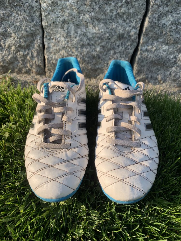 Buty korki Adidas 11pro