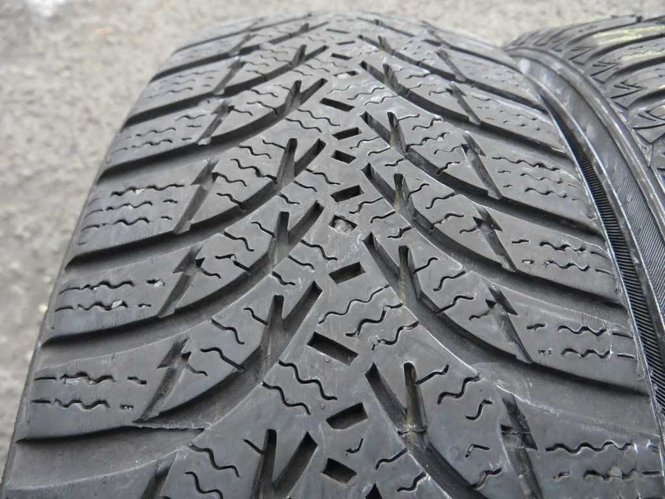 175/70 R14 84T Kumho WinterCraftWP51 Зима 2штуки шини бу