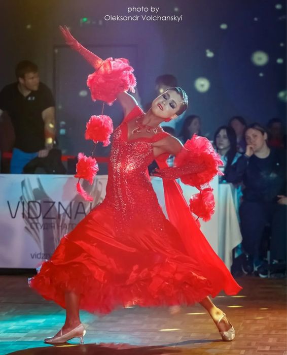 Сукня з бальних танців Стандарт