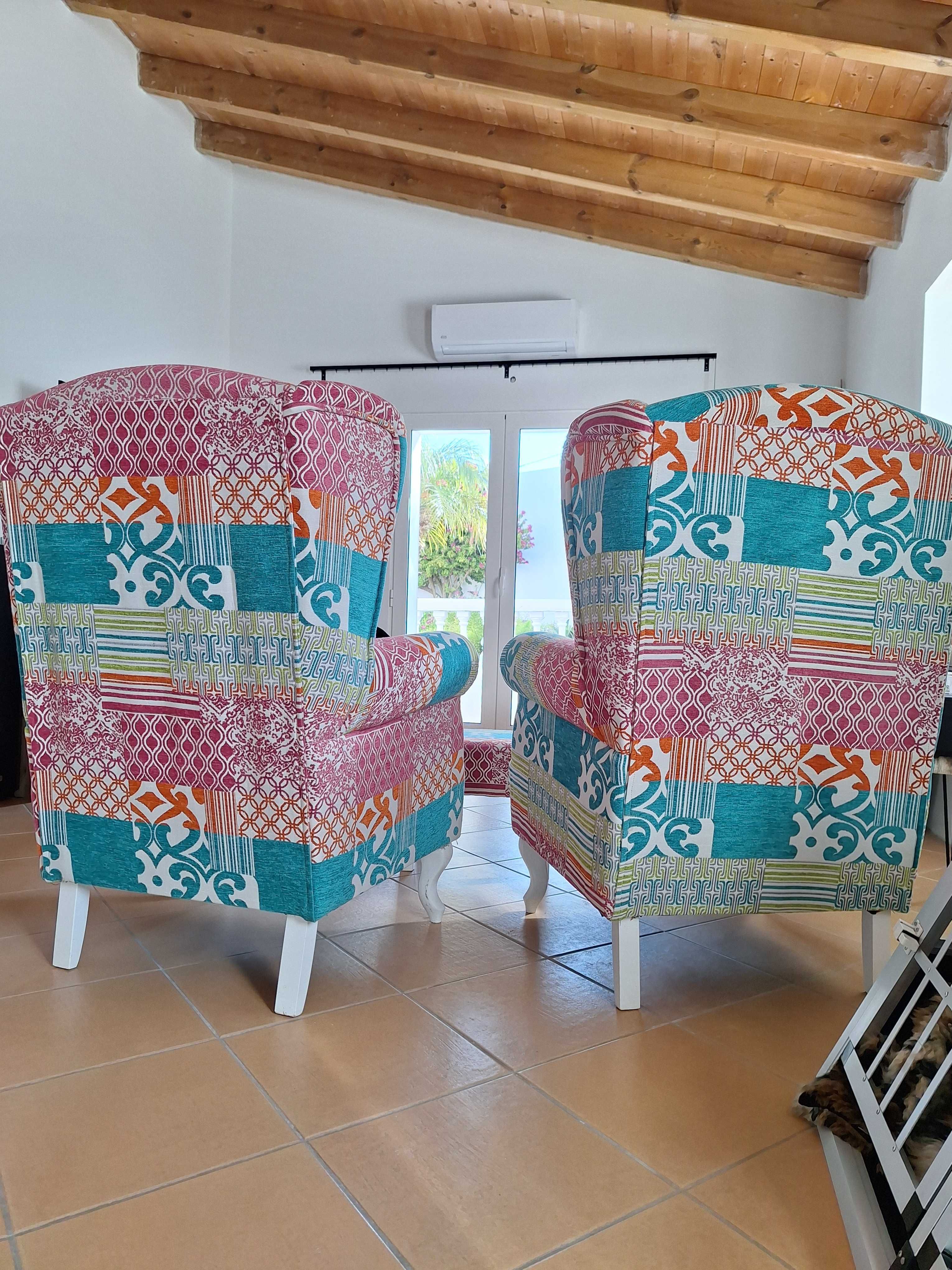 Patchwork chairs with pouf, cadeiroes