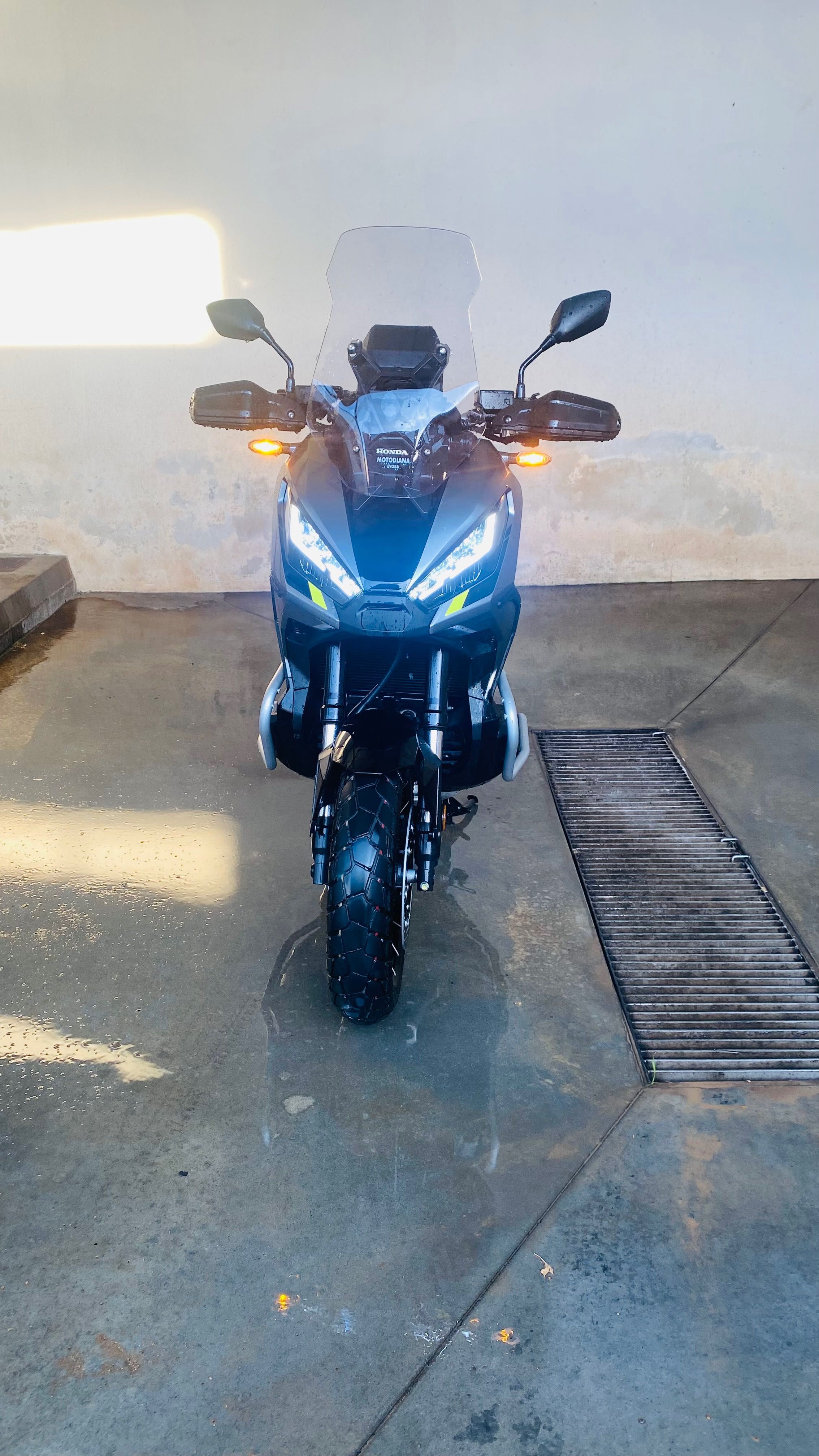Vendo a minha Honda Xadv 750