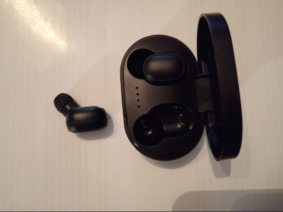 Бездротові навушники Bluetooth.