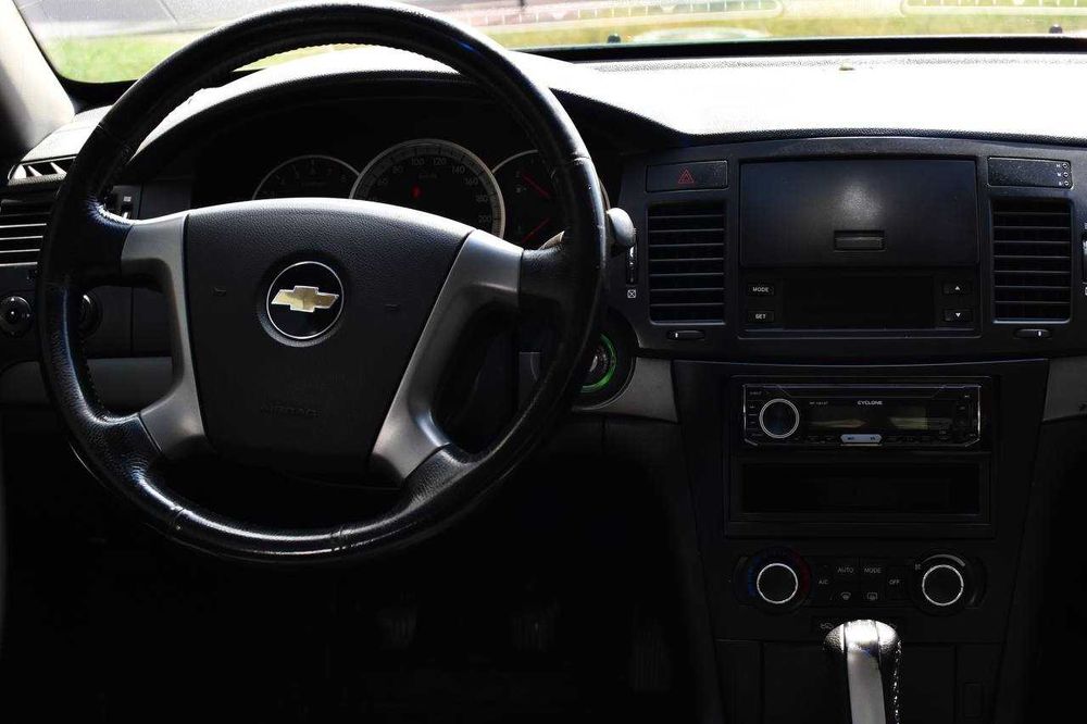 Авто Chevrolet Epica 2.0, 2006р. бензин, обмін [Перший внесок від 15%)