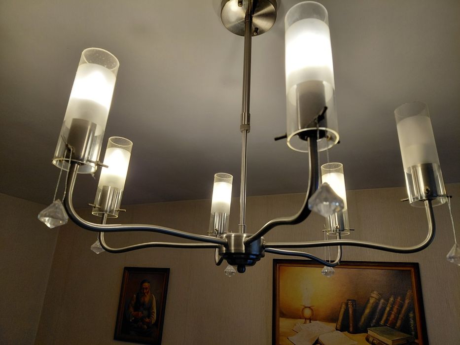 Żyrandol  srebrny  6 cio  ramienny