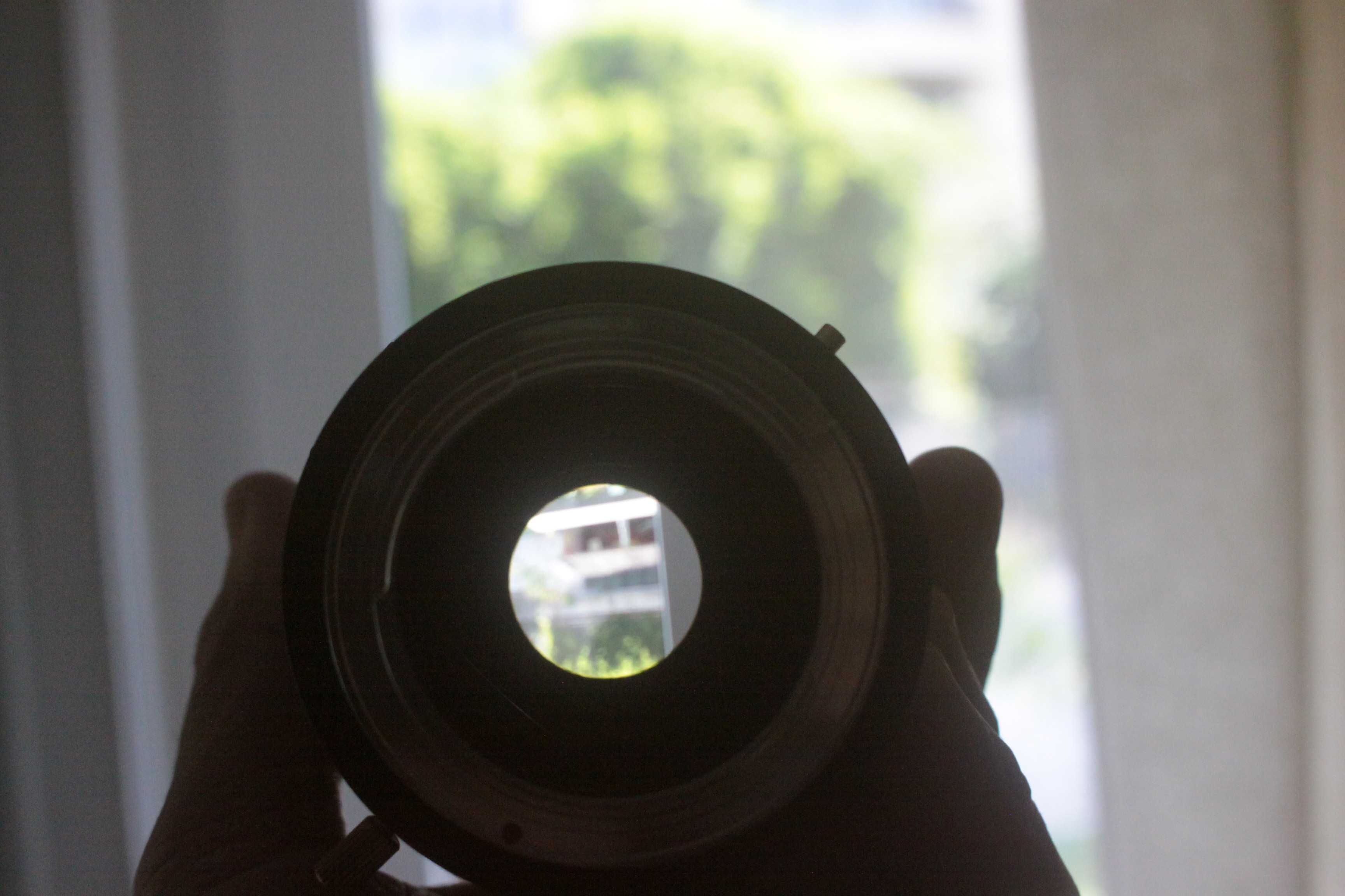 Objectiva Nikon 17/35 2.8D  ED com adaptador TILT para Sony
