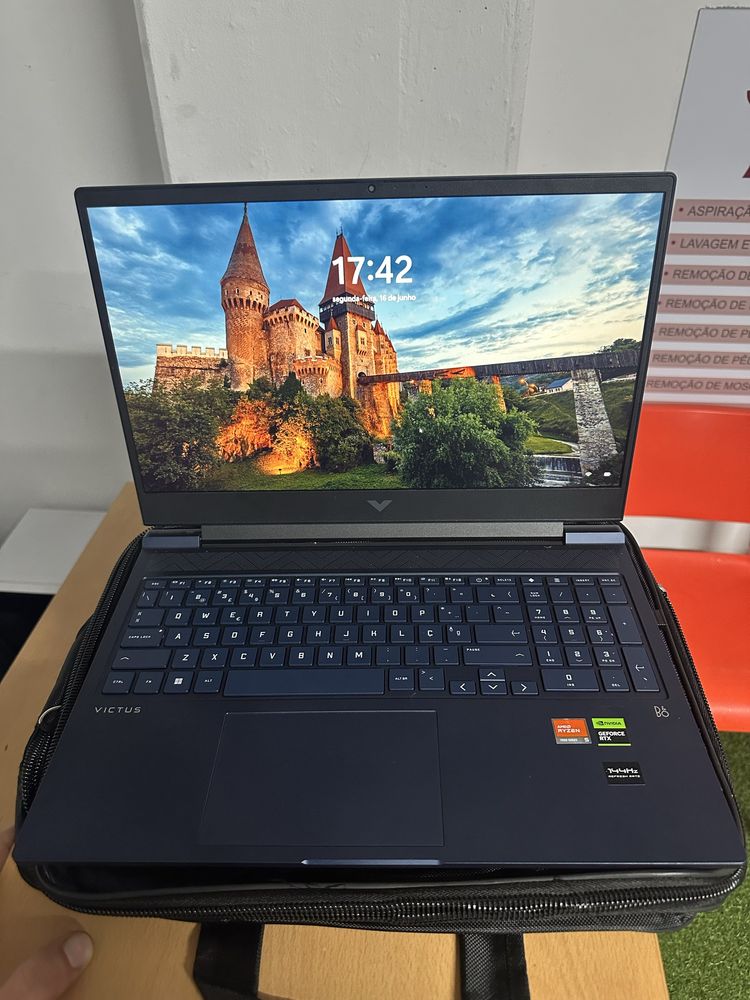 Portatil Gamer HP Victus