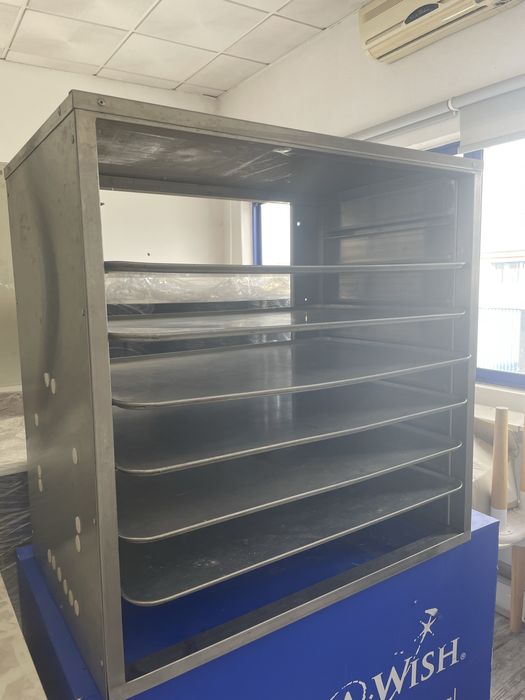 Suporte tabuleiros forno hotelaria