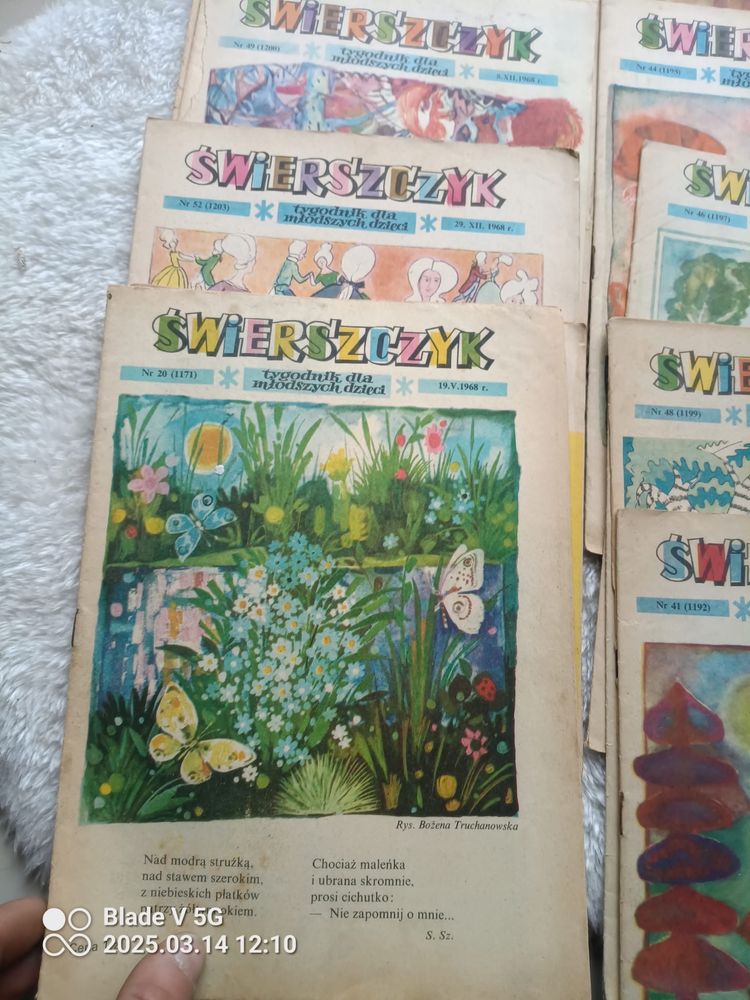Cala seria Świerszczyki 1968 stare oryginalne w super stanie 19 sztuk
