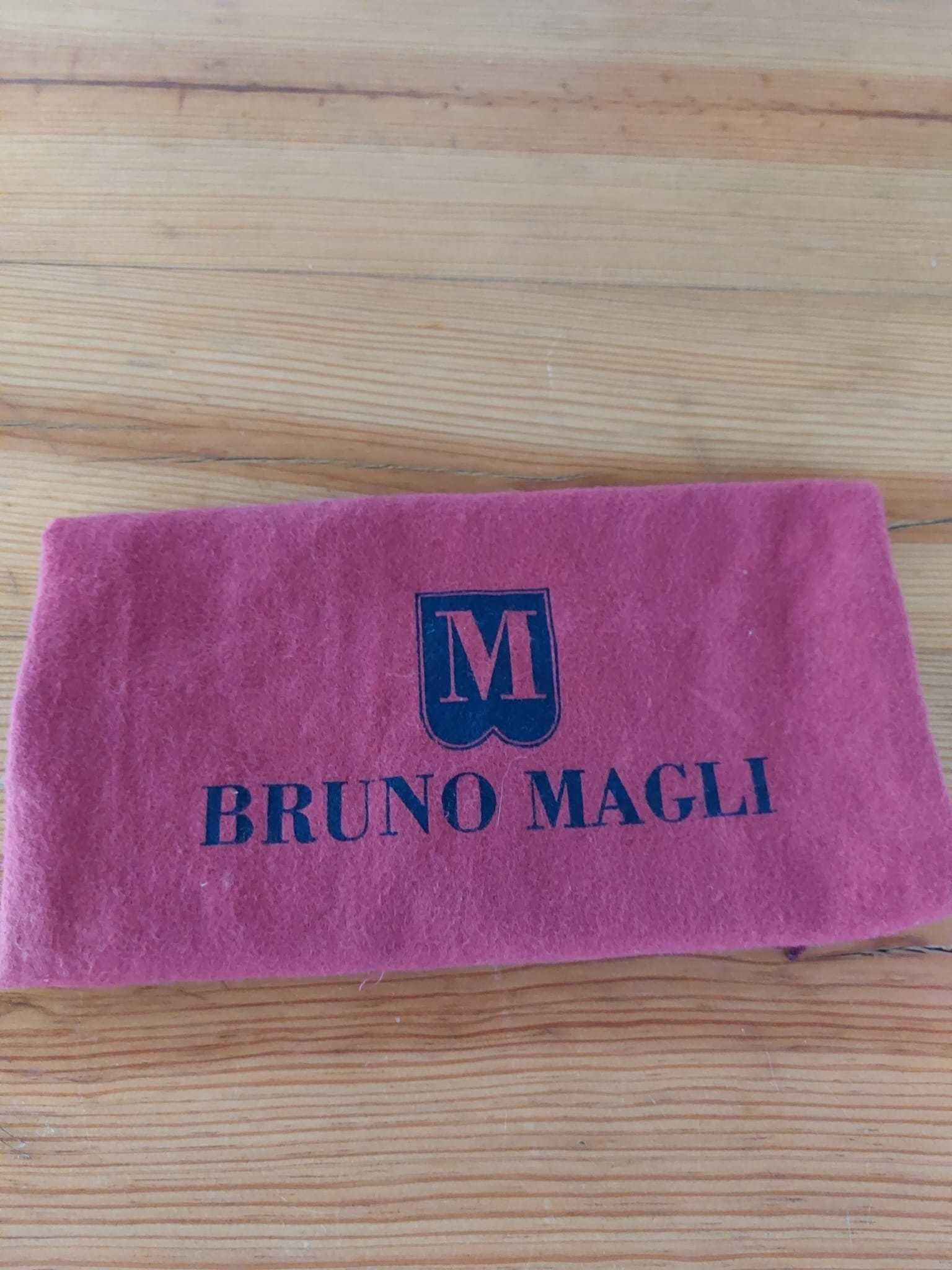 Sapatos Bruno Magli