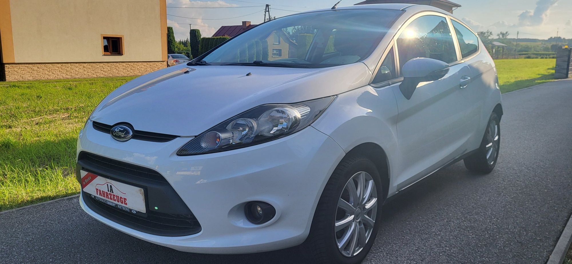 Ford fiesta 2010r 1.25 Benzyna Klimatyzacja Mocno Doinwestowany