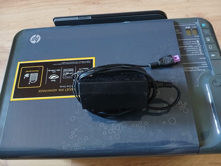 Urzadzenie wielofunkcyjne/ Drukarka HP deskjet - K209a
