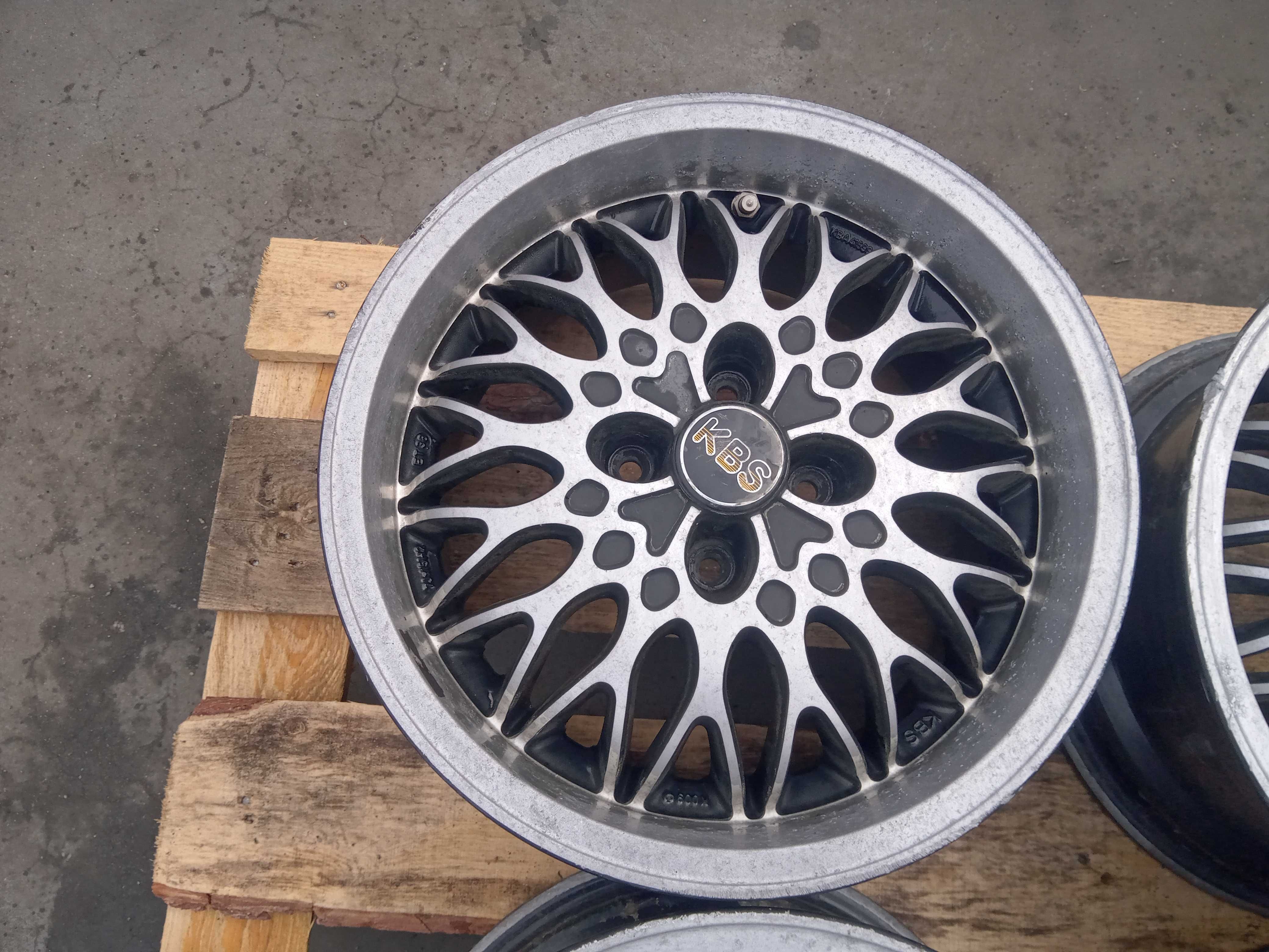 Komplet Felg Aluminiowych KBS 7jx15 ET38 4x100 Golf GTi E30 Astra