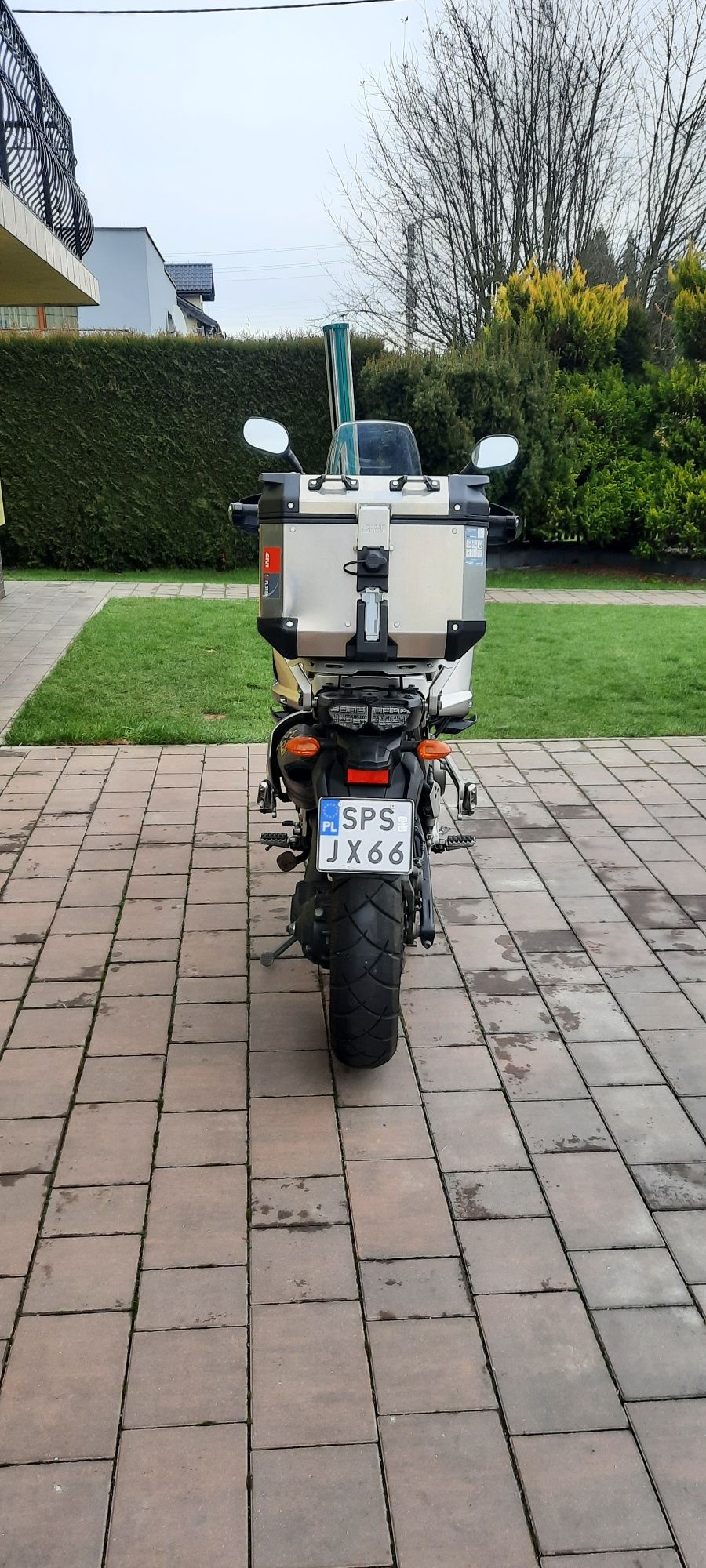 Yamaha XT 1200 Z Super Tenere

Rocznik: 2012 
Przebieg: 48 495 km 

M