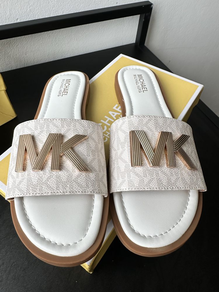 Тапочки Michael Kors 36,37