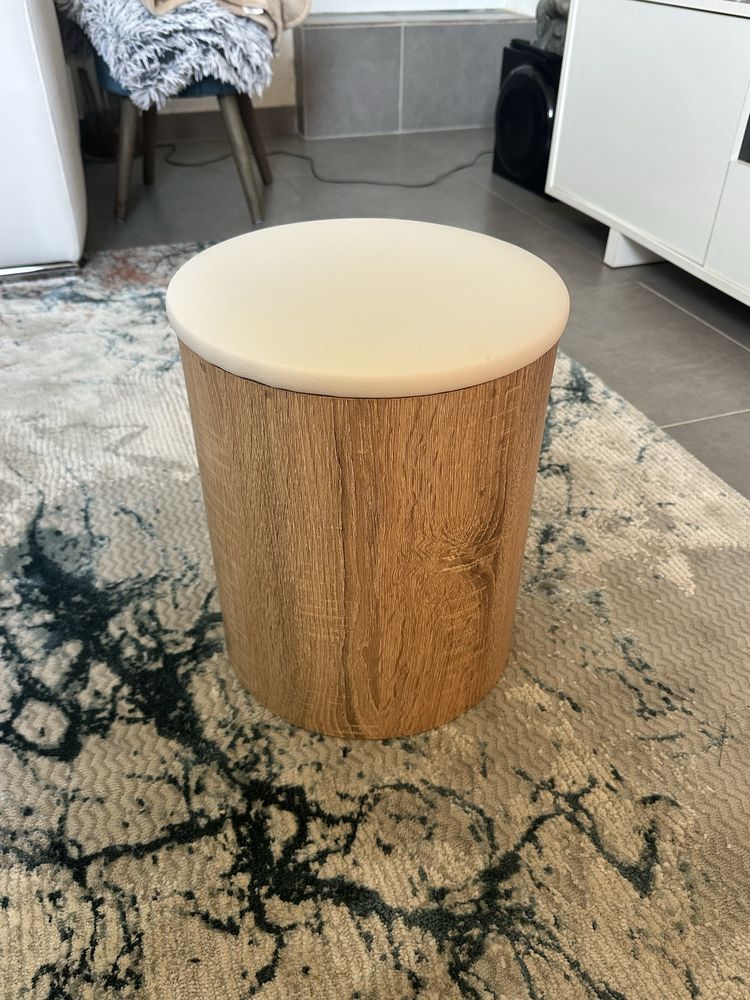 Mesa de centro c/ dois bancos