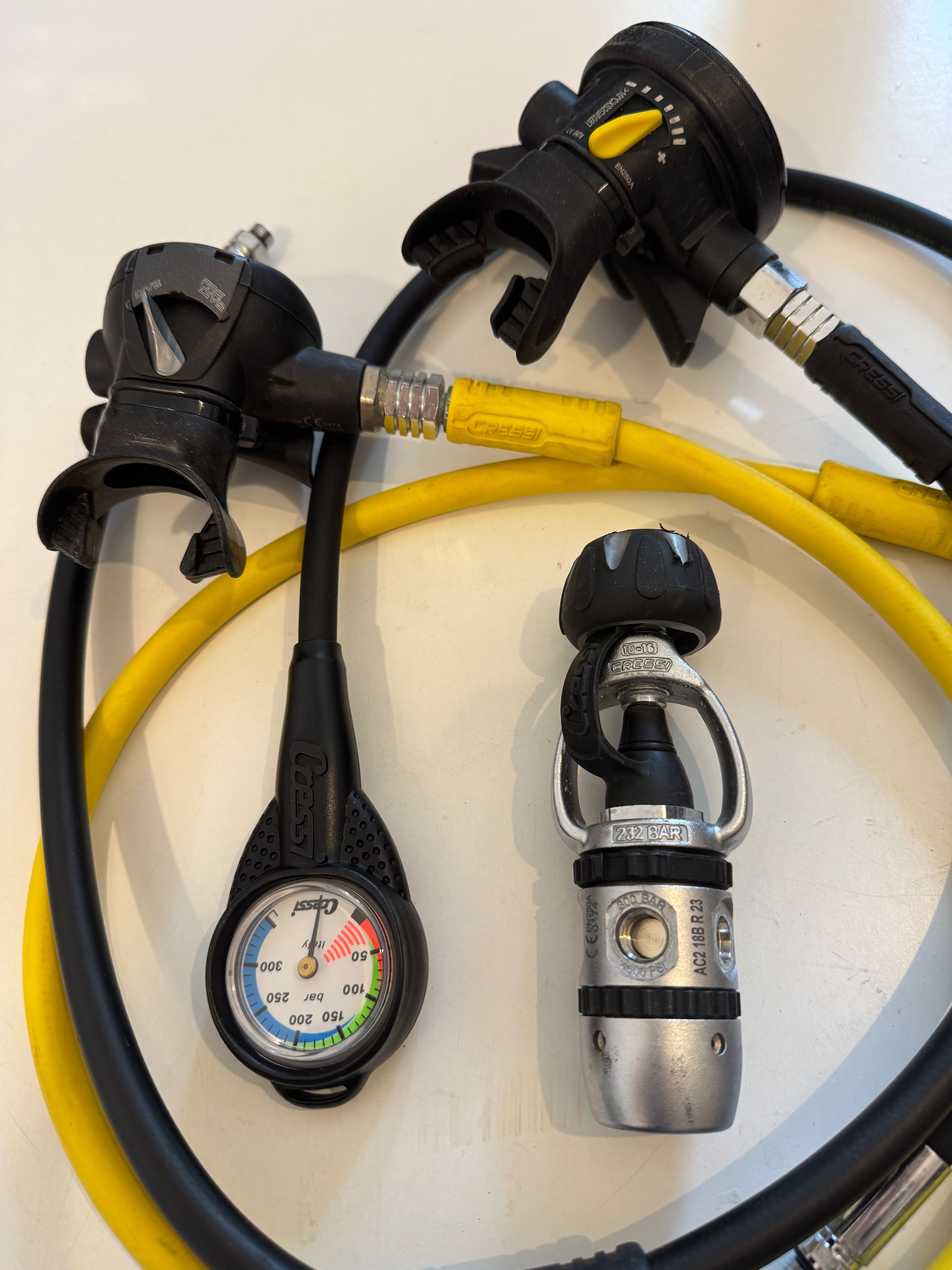 Jacket Nurkowy Cressi Line Rozmiar M 2 automaty oddechowe manometr