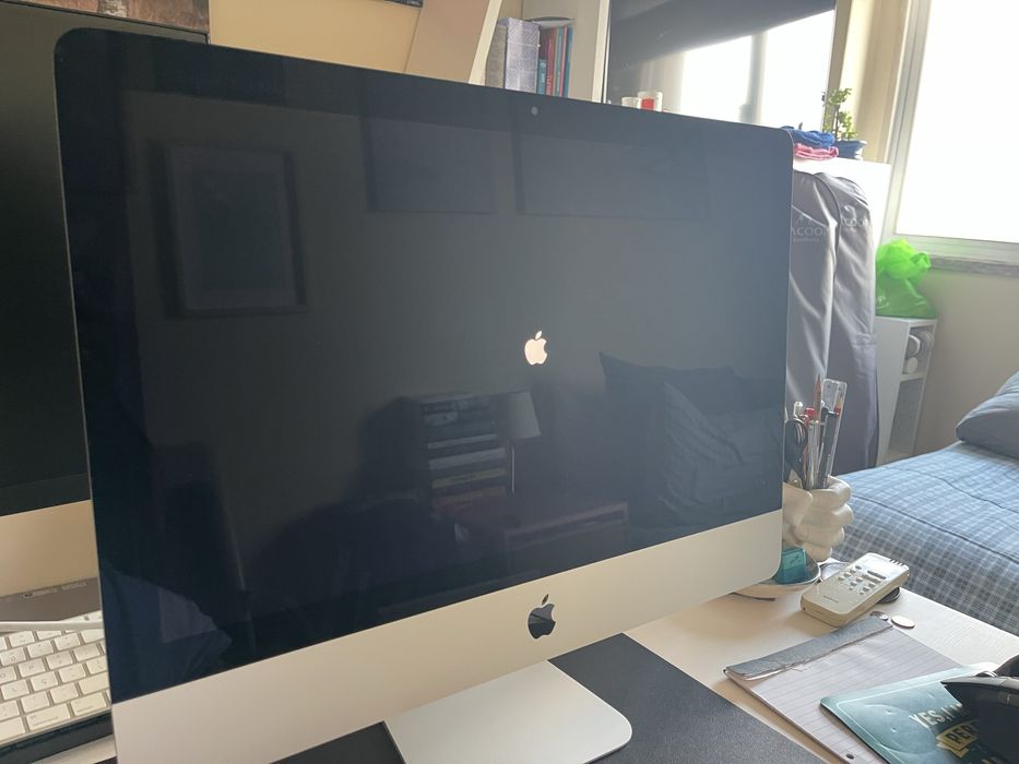 iMac 21” em muito bom estado