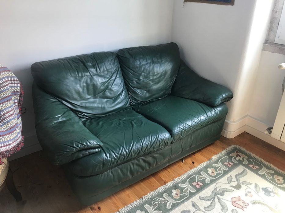 Sofá + puf em pele Divani Divani