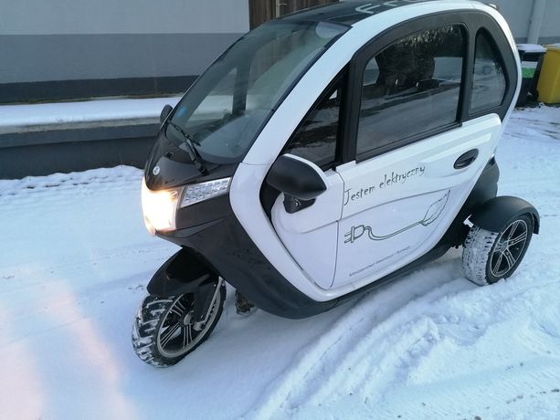 Motorower skuter elektryczny trójkołowiec frost jak nowy