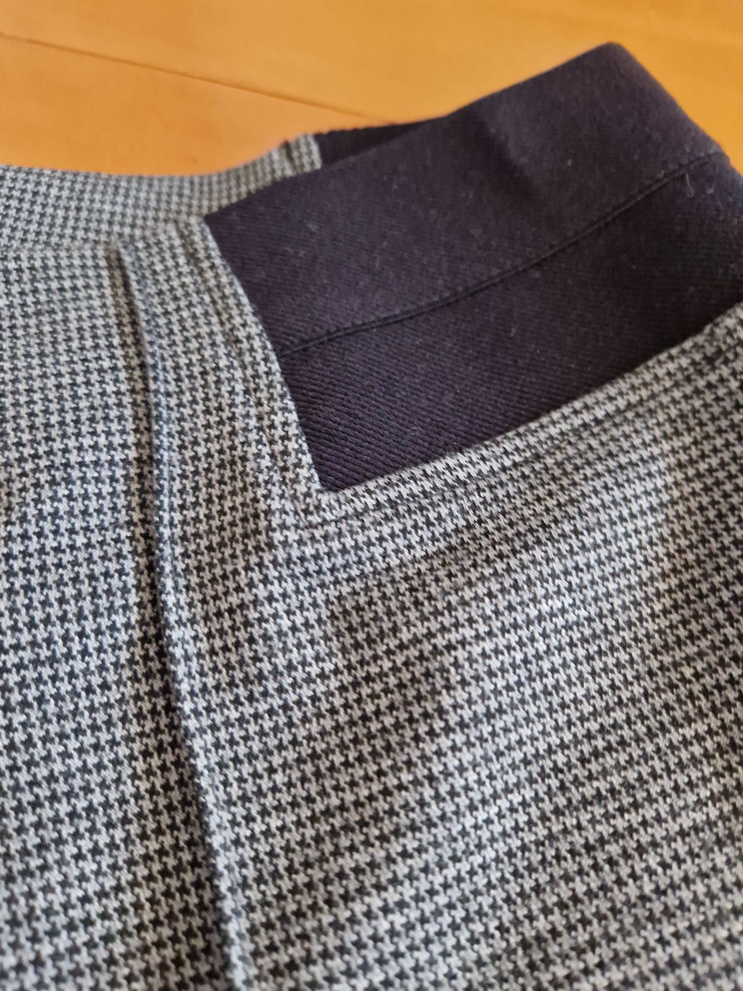 Legginsy narciary ze szwem