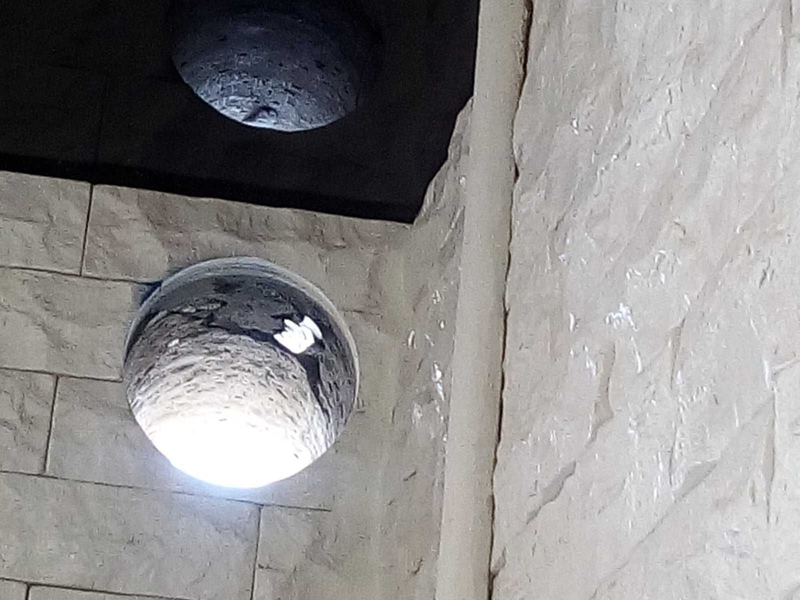Алмазное сверление-бурение отверстий.