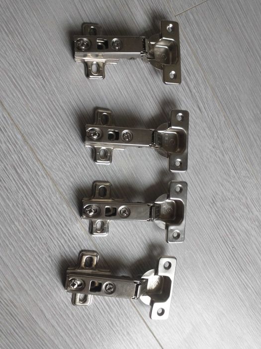 Zawiasy do mebli 4szt