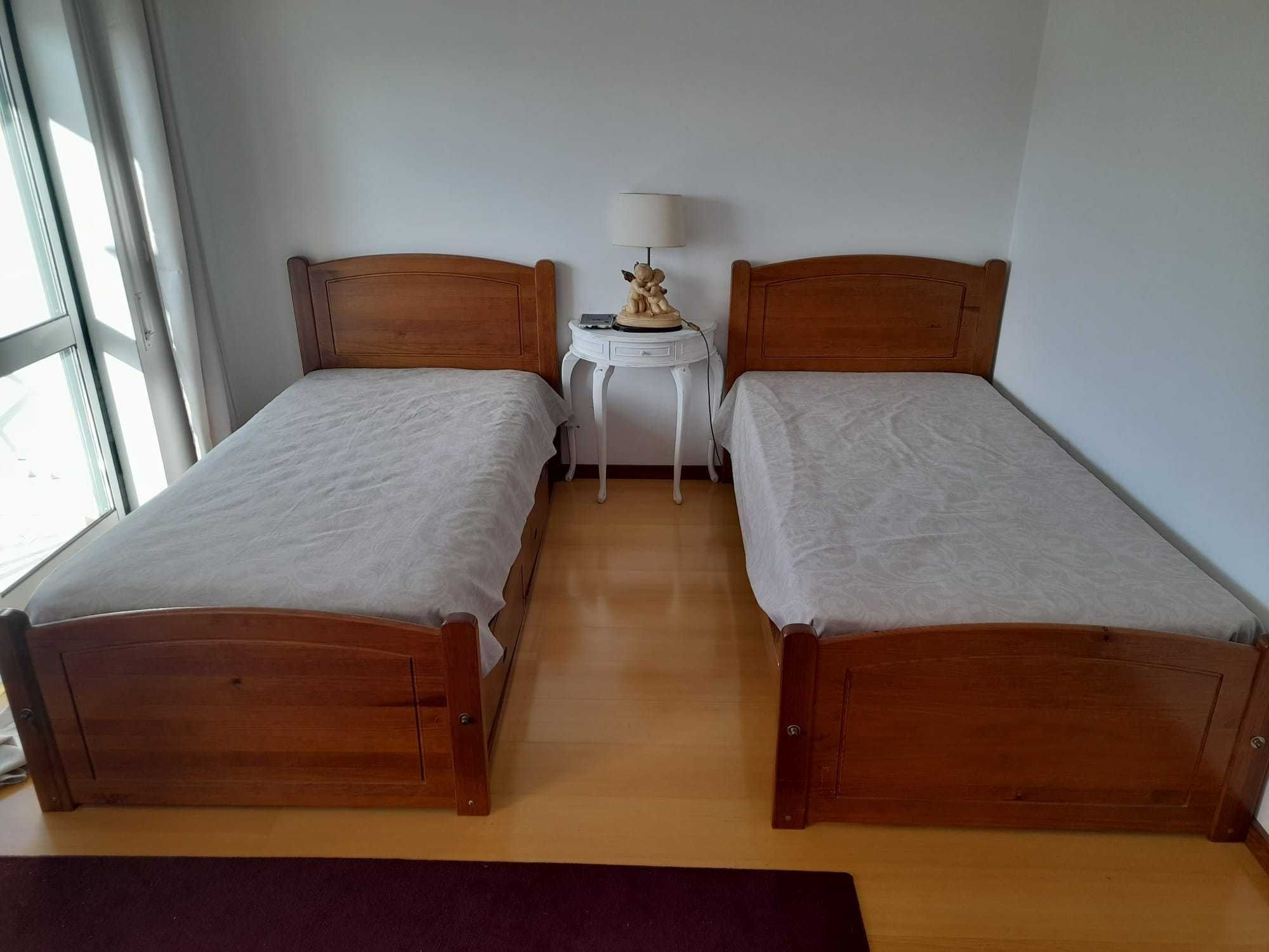 Mobília quarto em cerejeira