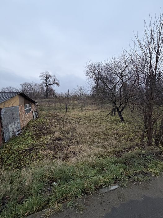 Продаж, будинку, землі.