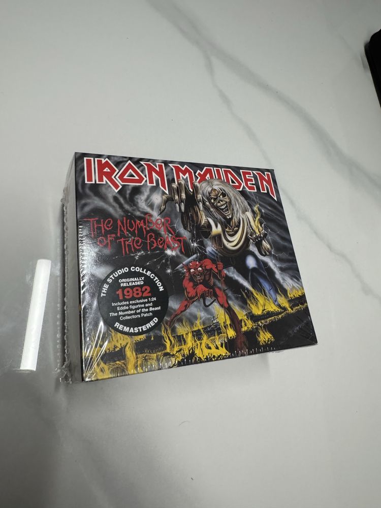 Iron Maiden The Number Of The Beast CD Eddie Figurine