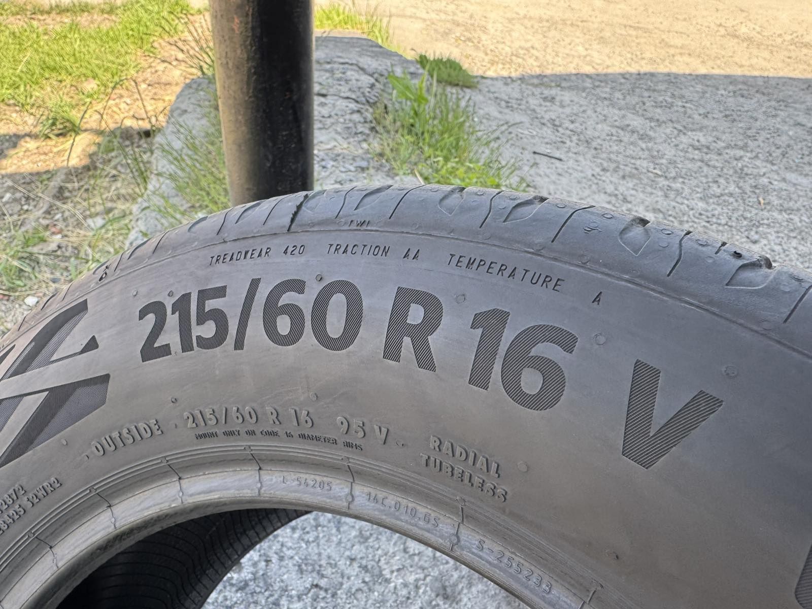 Літні шини Continental 215/60 R16 резина Р16