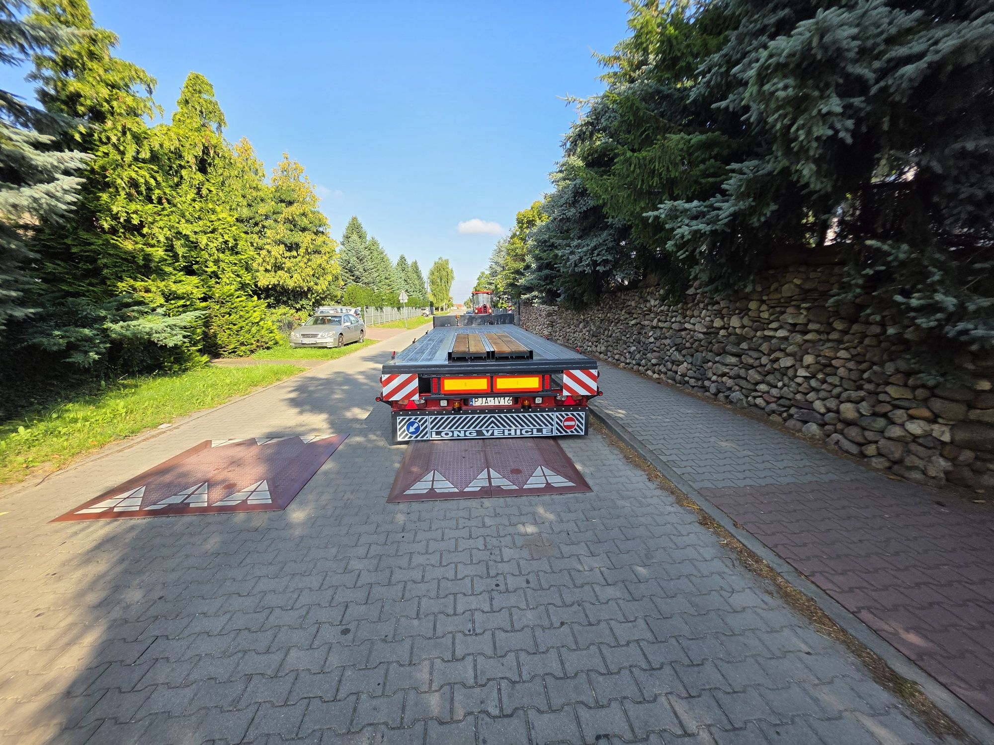 Przyczepa SAMRO tandem niskopodwozie
