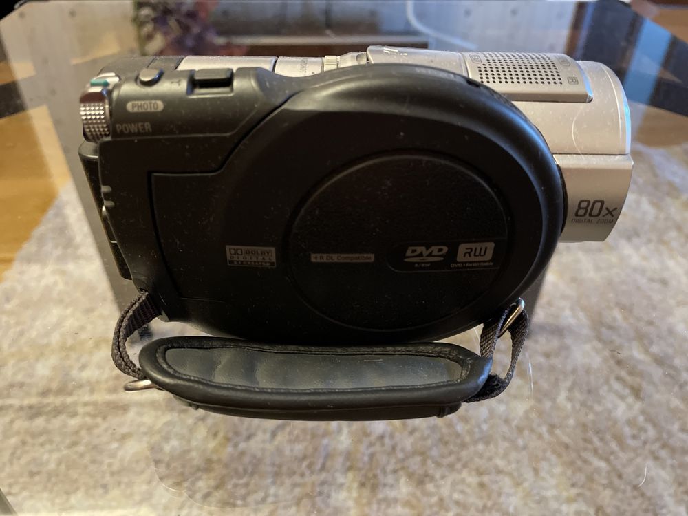 Відеокамера Sony DCR-DVD408E