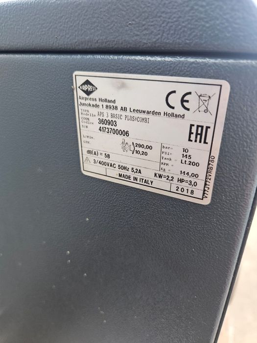 Kompresor śrubowy Airpress aps3 2.2kw zbiornik sprężarka