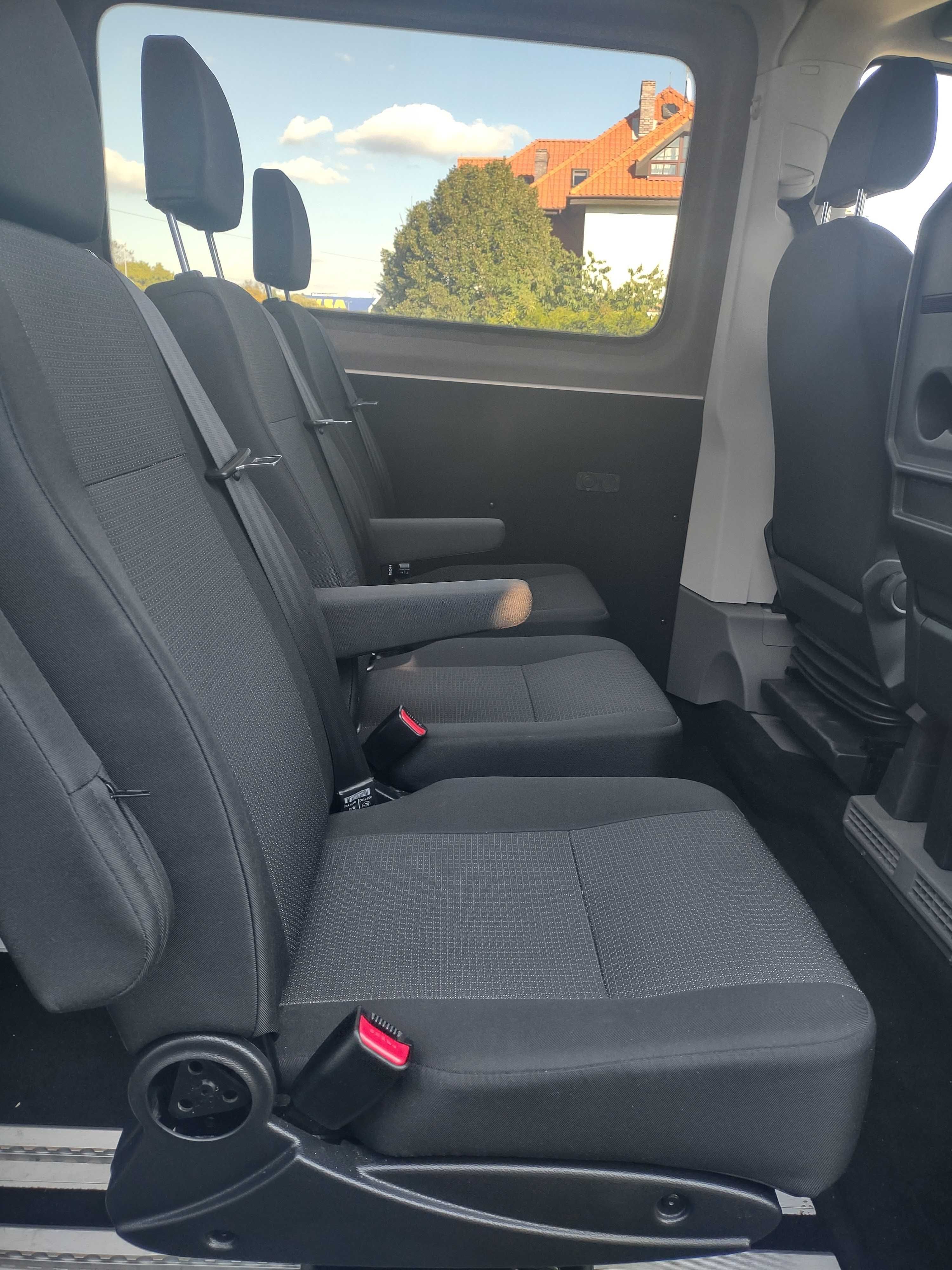 Transfer przewóz TAXI 8 osób na lotnisko Szczecin Berlin Poznań itp.