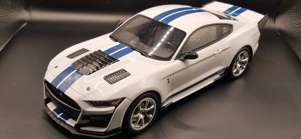 Ford mustang spiryt 1:18